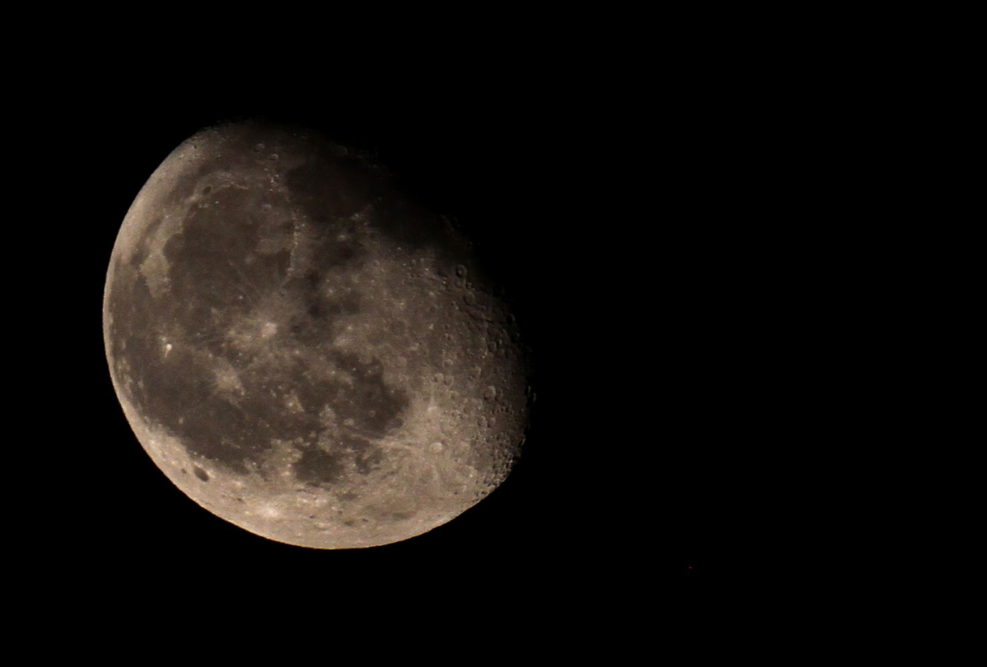 ¿Por qué la Luna de octubre parece más grande?